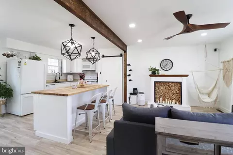 12 Allison, Newark, DE 19711