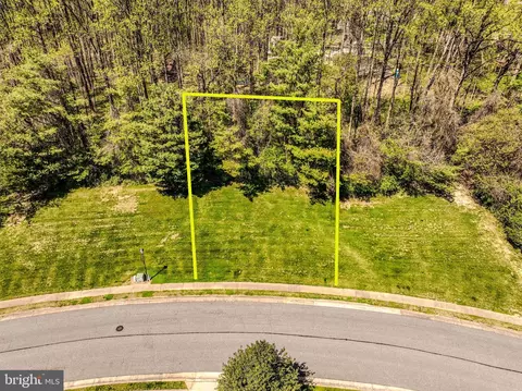 54 E Mill Station Dr, Newark, DE 19711