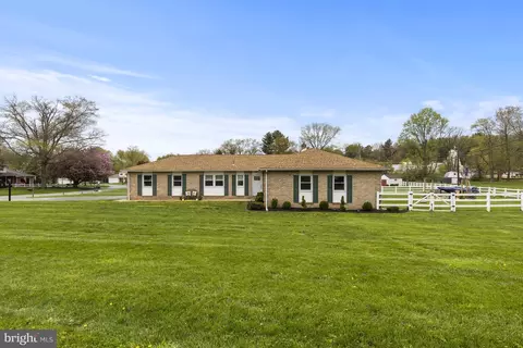 624 Venture Rd, Hockessin, DE 19707