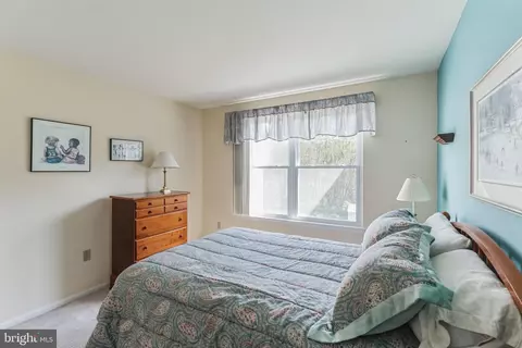 Bedroom - 705 Lexington Dr, Bear, DE 19701 photo 4 of 6