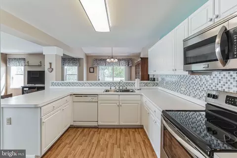 Kitchen - 705 Lexington Dr, Bear, DE 19701 photo 1 of 4