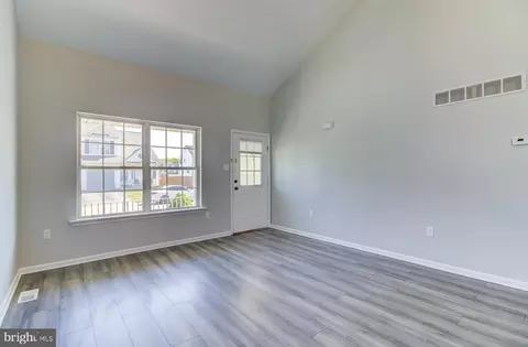 Living - 408 Aldwych Dr, Bear, DE 19701 photo 1 of 3