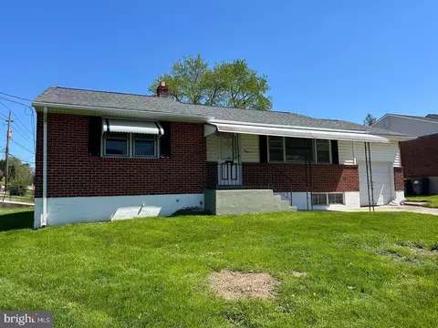 101 Macarthur Dr, Wilmington, DE 19804
