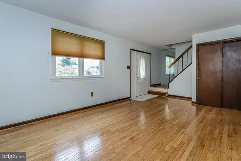 28 Dorsey Ln, Bear, DE 19701 photo 3