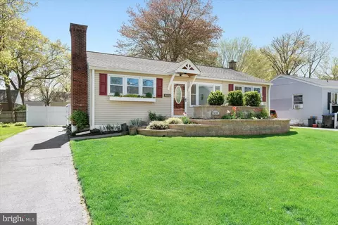 510 Pennsylvania Ave, Claymont, DE 19703