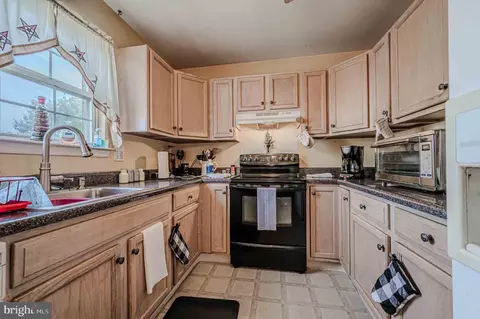 Kitchen - 101 Liborio Dr, Middletown, DE 19709 photo 3 of 3