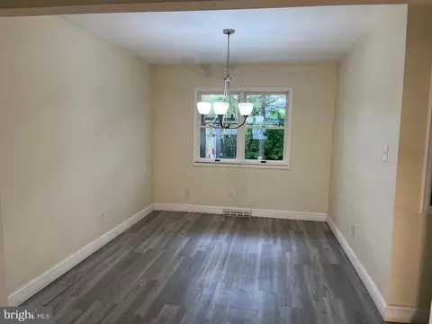 Dining - 14 Cornwall Dr, Newark, DE 19711 photo 1 of 2