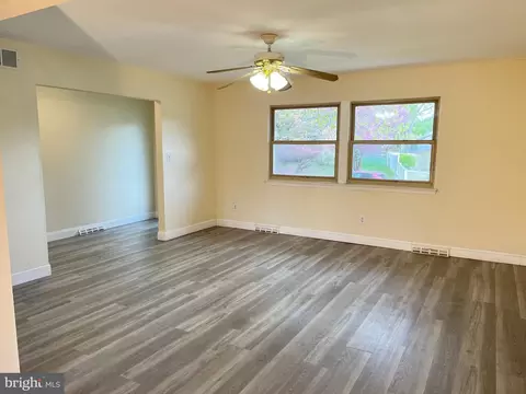 Other - 14 Cornwall Dr, Newark, DE 19711 photo 2 of 12
