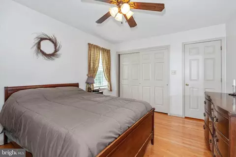 Bedroom - 222 Benjamin Blvd, Bear, DE 19701 photo 8 of 10