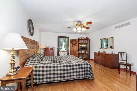 Bedroom - 222 Benjamin Blvd, Bear, DE 19701 photo 3 of 10