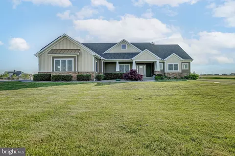 Exterior - 3 Drucilla Ln, Townsend, DE 19734 photo 7 of 19