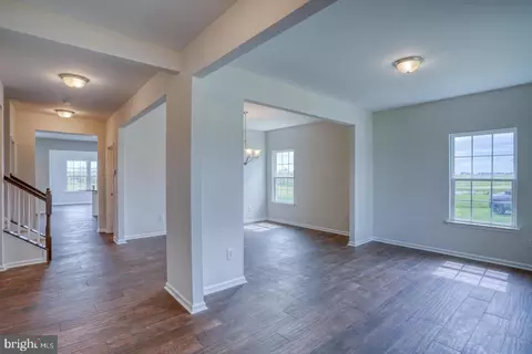 Entry Way - 254 E Crail Ct, Middletown, DE 19709 photo 5 of 19