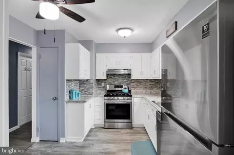 Kitchen - 30 Edinburgh Dr, New Castle, DE 19720 photo 1 of 4