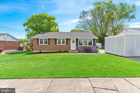 2610 Exeter Rd, Wilmington, DE 19810