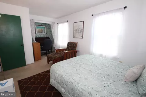 Bedroom - 1026 Old Forge Rd, New Castle, DE 19720 photo 2 of 3