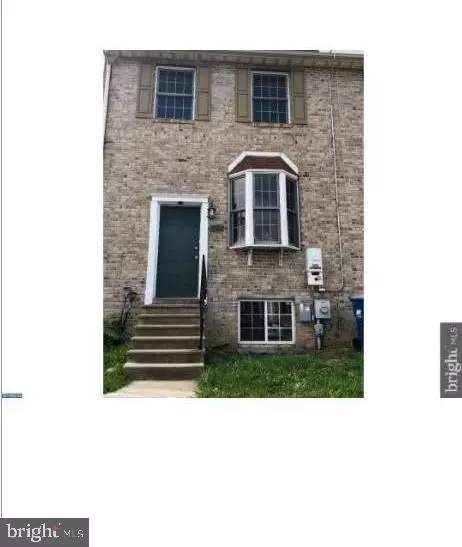 319 Goldsmith Ln, Newark, DE 19702