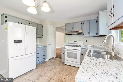 801 Baylor Dr, Newark, DE 19711 photo 32