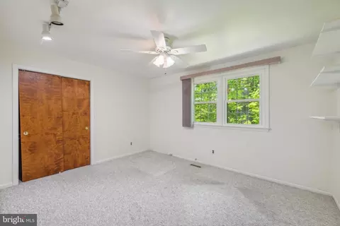 Bedroom - 32 Blue Jay Dr, Newark, DE 19713 photo 2 of 9