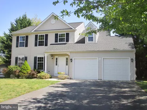 3 Kirsten Cir, Newark, DE 19702