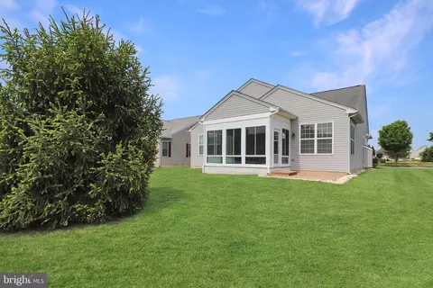 Exterior - 18 Spring Arbor Dr, Middletown, DE 19709 photo 6 of 6