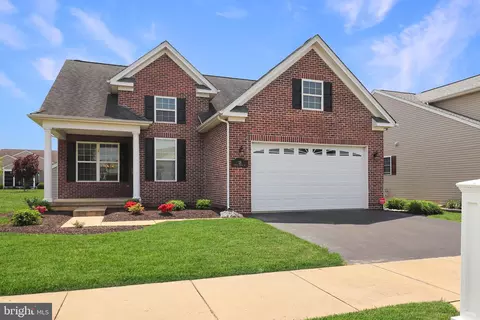 Exterior - 18 Spring Arbor Dr, Middletown, DE 19709 photo 2 of 6