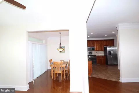 Entry Way - 18 Spring Arbor Dr, Middletown, DE 19709 photo 4 of 7