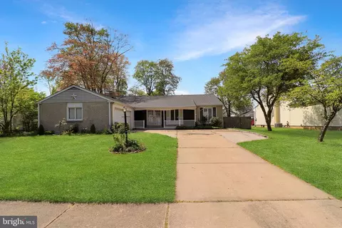 3311 N Rockfield Dr, Wilmington, DE 19810