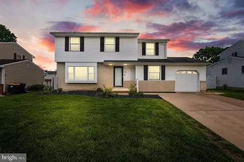 2320 Smiths Ln, Wilmington, DE 19810