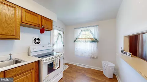 4 Merion Rd, Newark, DE 19713 photo 6
