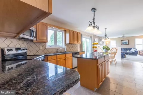 15 Beacon Ln, Newark, DE 19711 photo 9