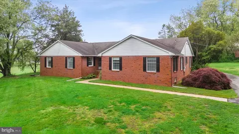1009 Churchtown Rd, Middletown, DE 19709