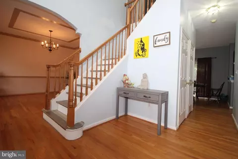 Entry Way - 33 Anthony Dr, Newark, DE 19702 photo 1 of 2