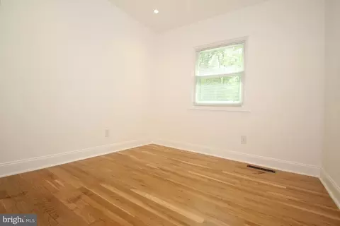 39 Anglin Dr, Newark, DE 19713 photo 12