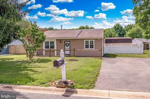146 Melodic Dr, Newark, DE 19713
