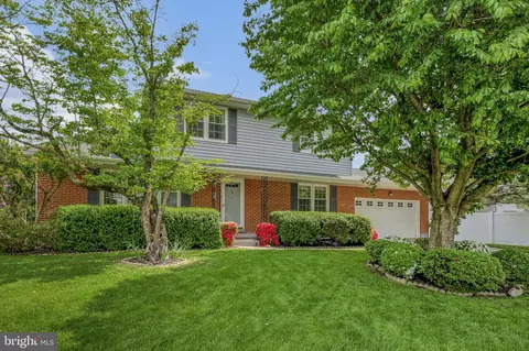 49 Cordele Rd, Newark, DE 19711