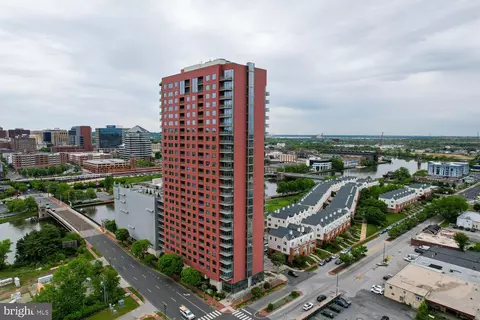 105 Unit Christina Landing Dr #1806, Wilmington, DE 19801