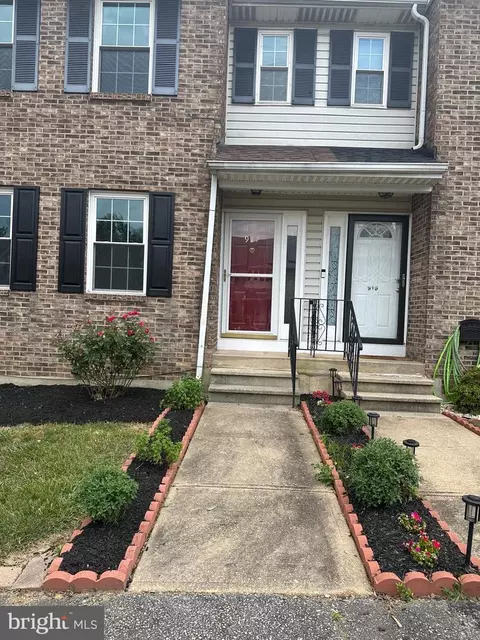 917 8th St, Newark, DE 19711