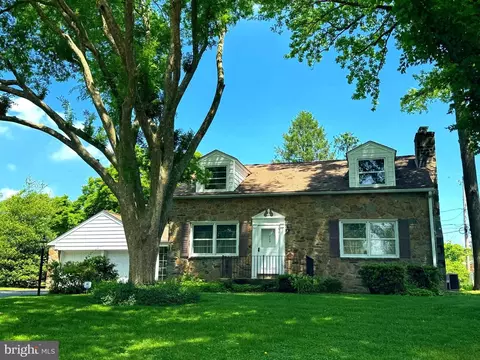 909 Liftwood Dr, Wilmington, DE 19803