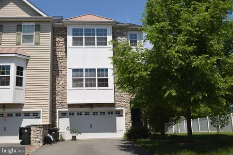 20 Munro Rd, Newark, DE 19711