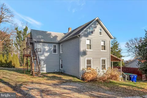 105 E Holly Oak Rd, Wilmington, DE 19809