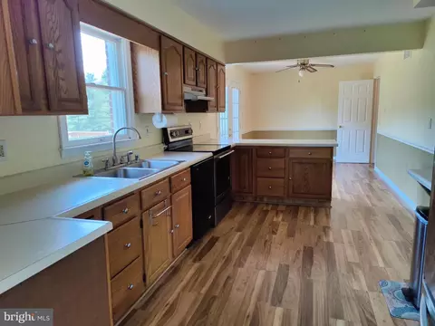 Kitchen - 103 Pine Valley Dr, Middletown, DE 19709 photo 3 of 3