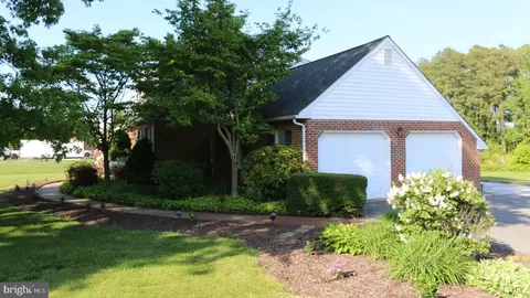 Exterior - 103 Pine Valley Dr, Middletown, DE 19709 photo 3 of 7