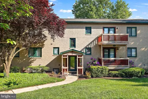4002 Eastview Ln #4002, Wilmington, DE 19802
