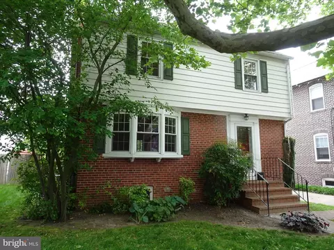 26 W 6th St, New Castle, DE 19720