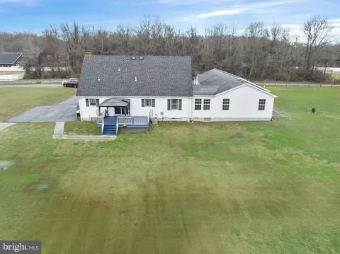 2304 Porter Rd, Bear, DE 19701 photo 4