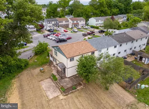 23 Heron Ct, Newark, DE 19702
