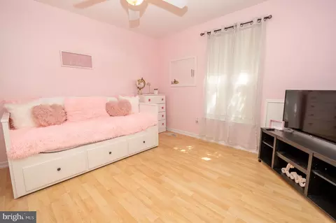 Bedroom - 16 Tarcote Ct, Newark, DE 19702 photo 5 of 5