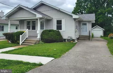 205 Winston Ave, Wilmington, DE 19804