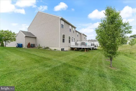 Exterior - 448 Afton Dr, Middletown, DE 19709 photo 3 of 8