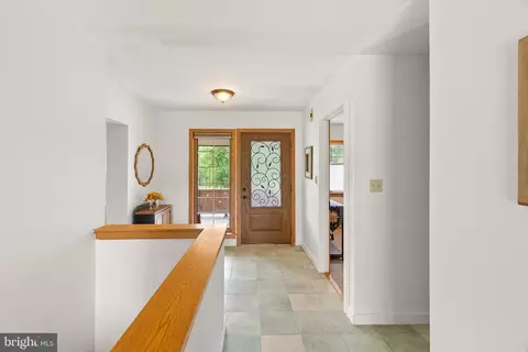 Entry Way - 2124 Graves Rd, Hockessin, DE 19707 photo 2 of 13